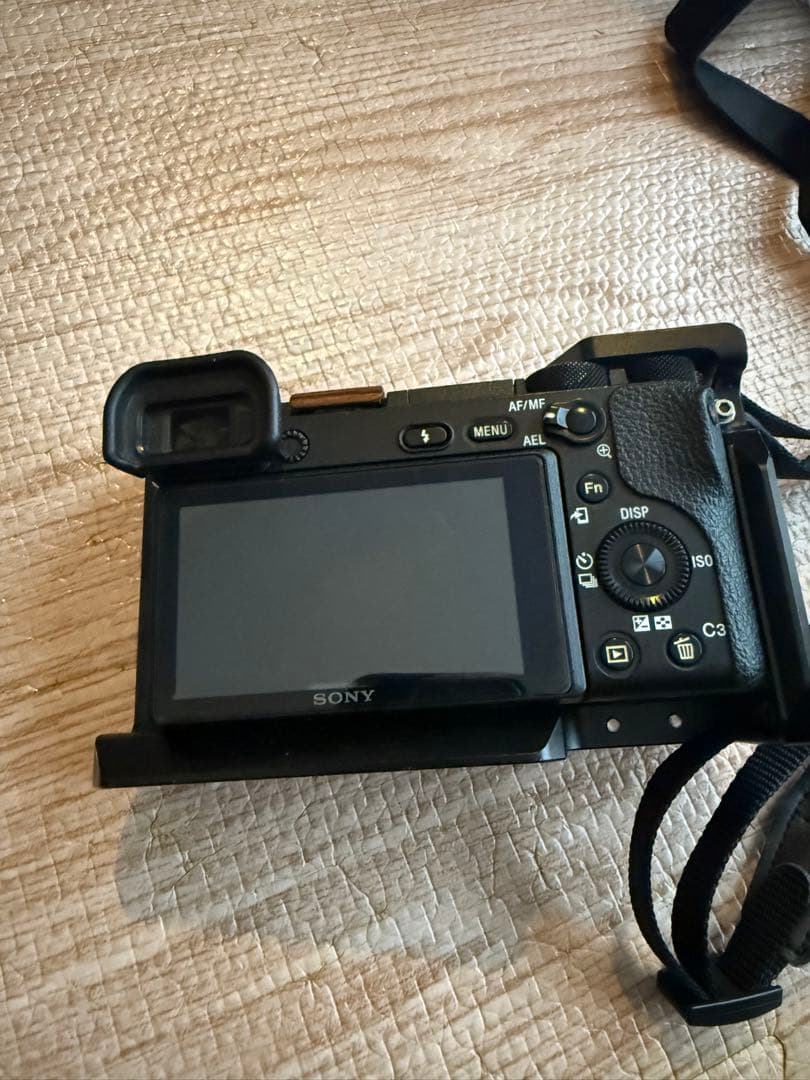 お値下げ中！SONY α6500 ミラーレス一眼 本体+ケージ他