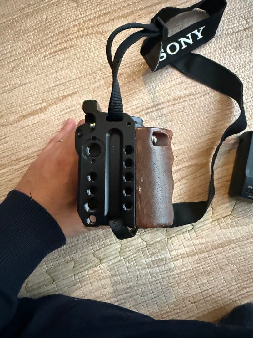 お値下げ中！SONY α6500 ミラーレス一眼 本体+ケージ他