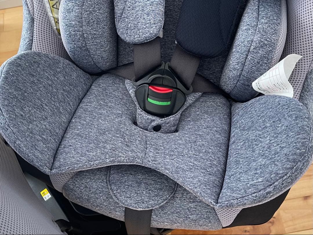 【美品】アップリカ クルリラAC 新生児チャイルドシート isofix
