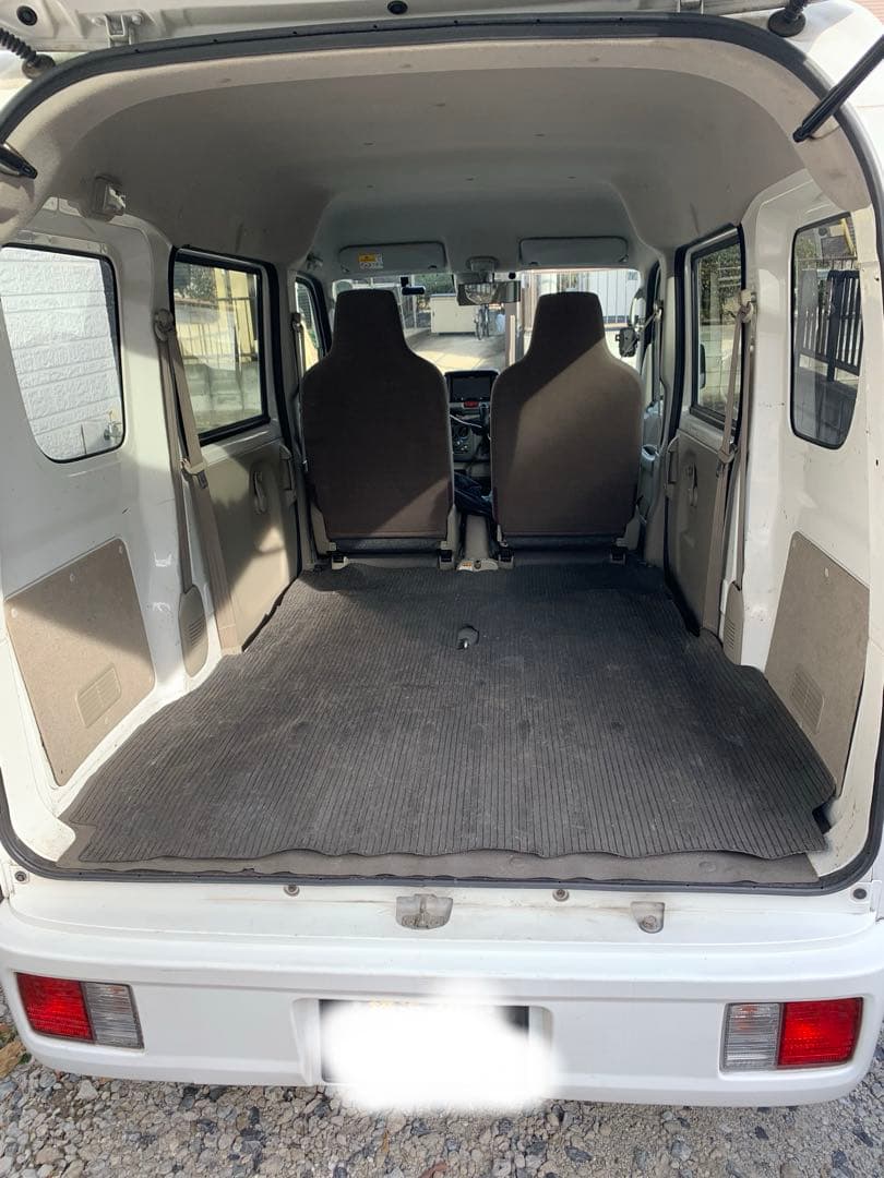 スズキ　エブリィバン DA17V