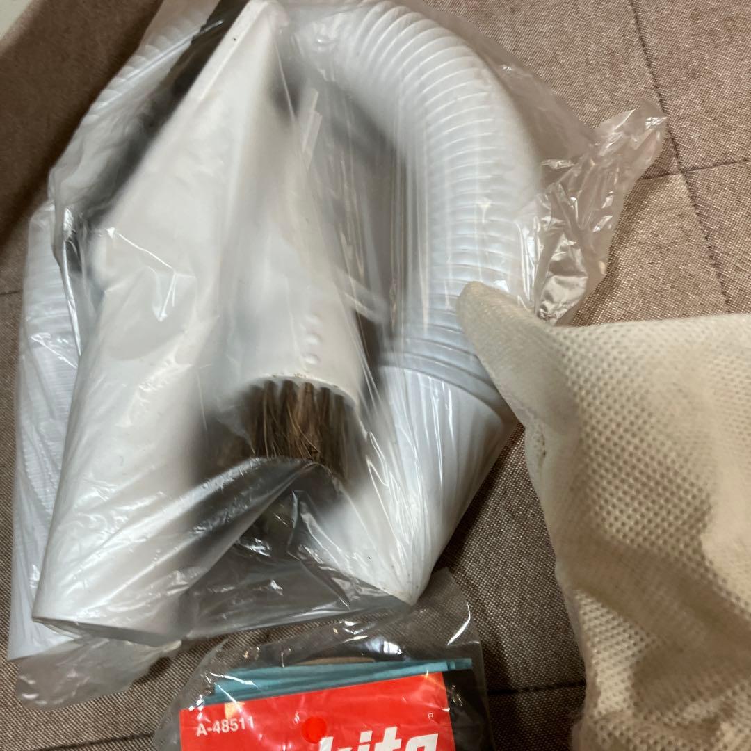 Makita マキタ　CL107FD コードレススティッククリーナー