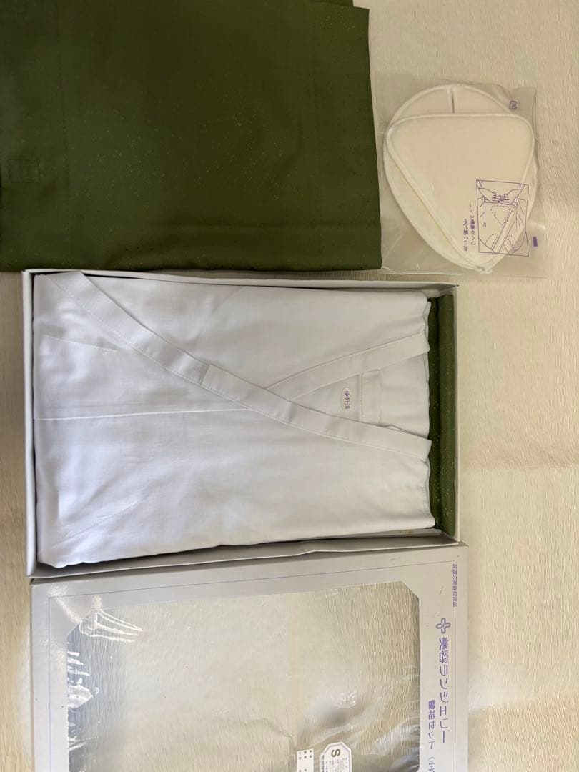 装道美容ランジェリー　抹茶色替袖セット（小衿芯付）