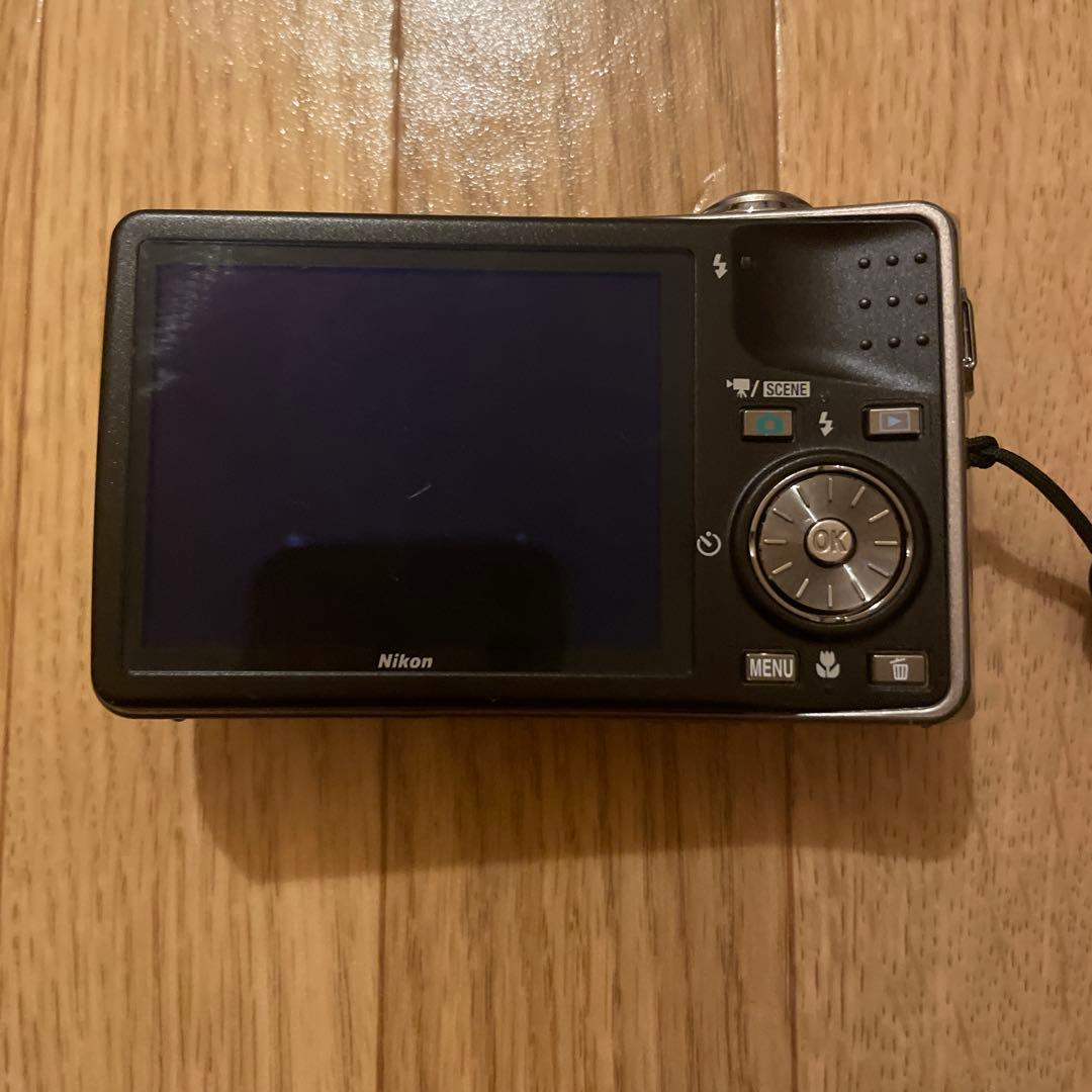 ニコン Nikon COOLPIX S630 デジタルカメラ