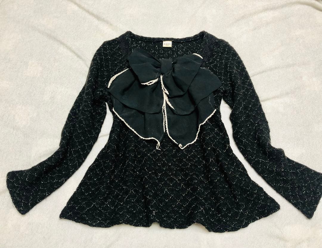 axes femme☆ビッグリボントップス　キラキラフリルニットトップス