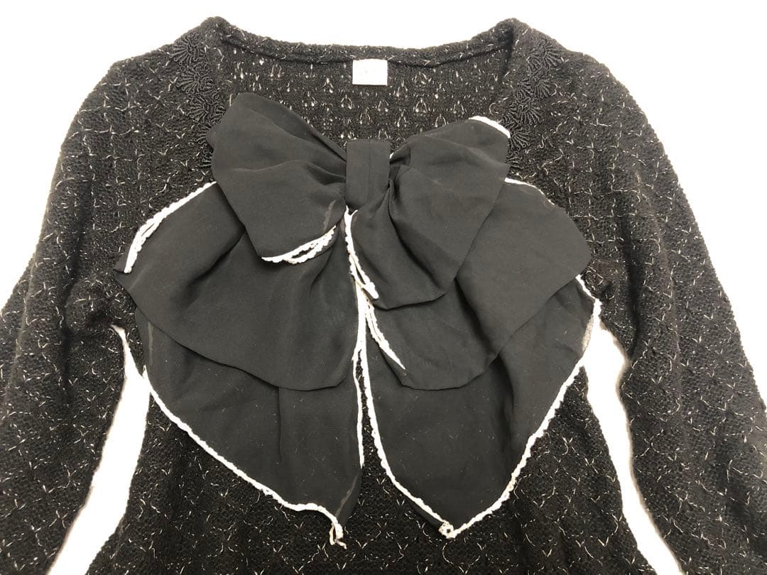 axes femme☆ビッグリボントップス　キラキラフリルニットトップス