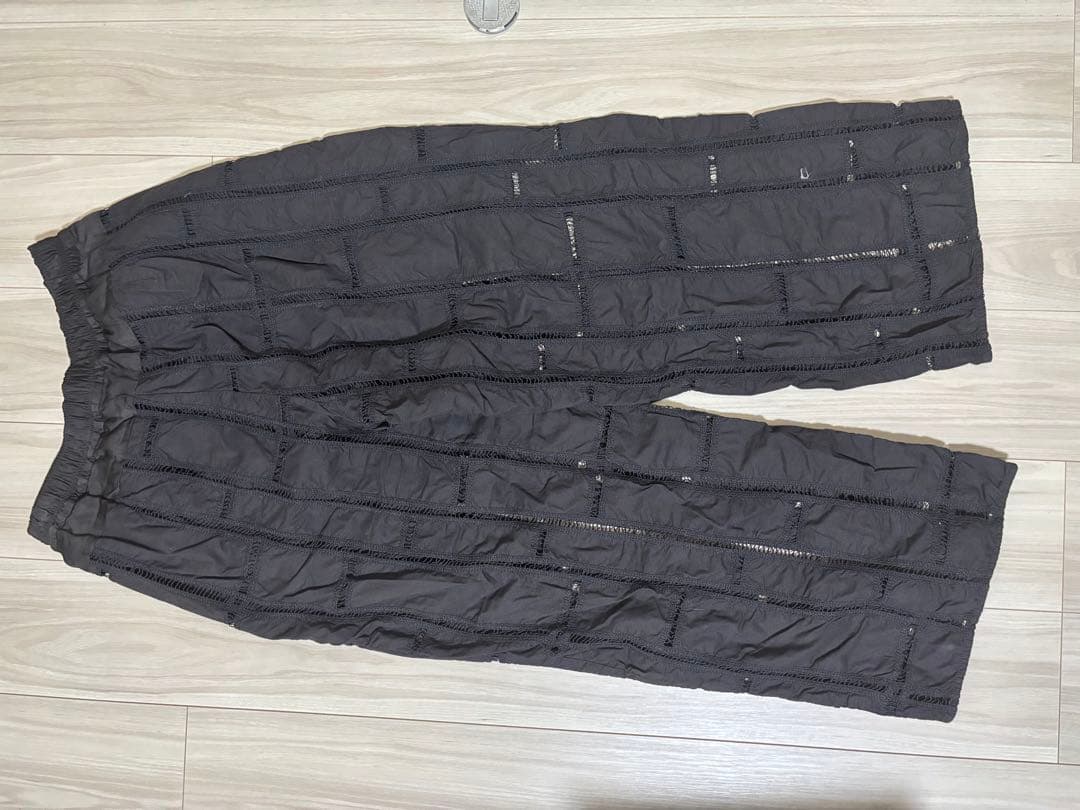 美品 数回着のみ Curensology カレンソロジー エンブロイダリーパンツ