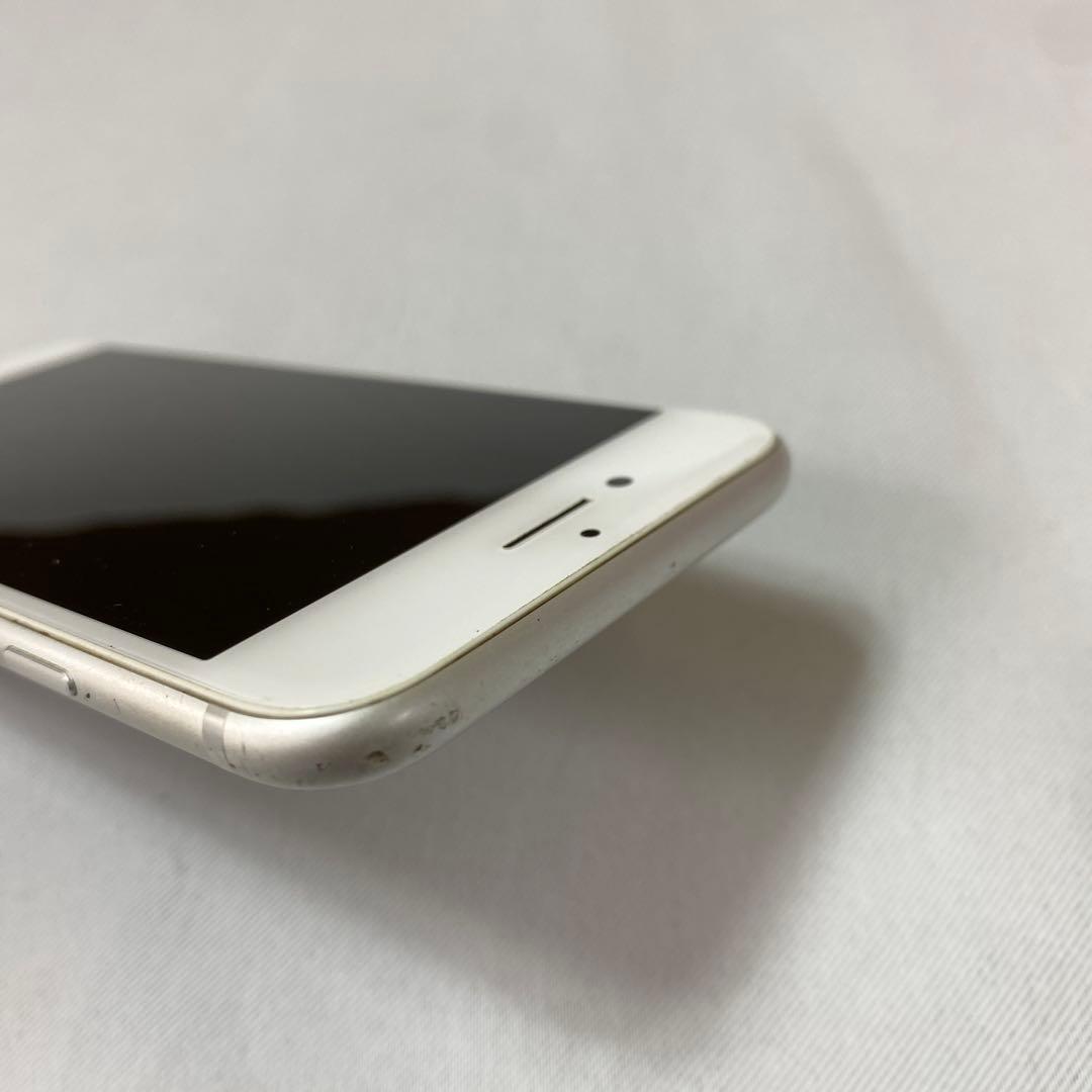 【中古】Apple iPhone 7 シルバー 本体 M188