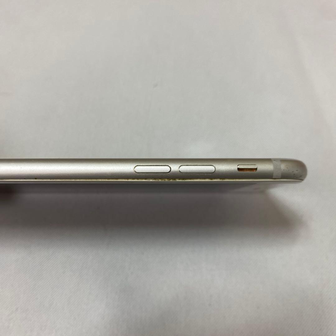 【中古】Apple iPhone 7 シルバー 本体 M188
