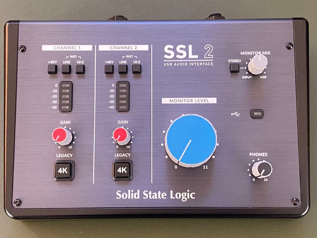 Solid State Logic SSL2 オーディオインターフェイス