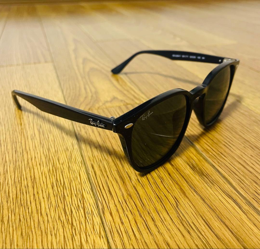 Ray-Ban RB4258-F ブラック サングラス　ケース　保証書付き