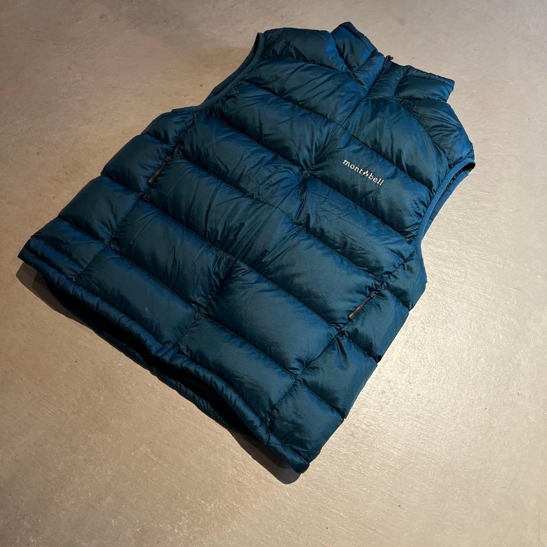 【希少カラー❗️】今期トレンド！mont-bell ダウンベスト　ブルー　S