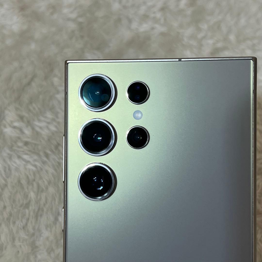 ★Galaxy S24 ultra 256GB チタニウムグレー j14