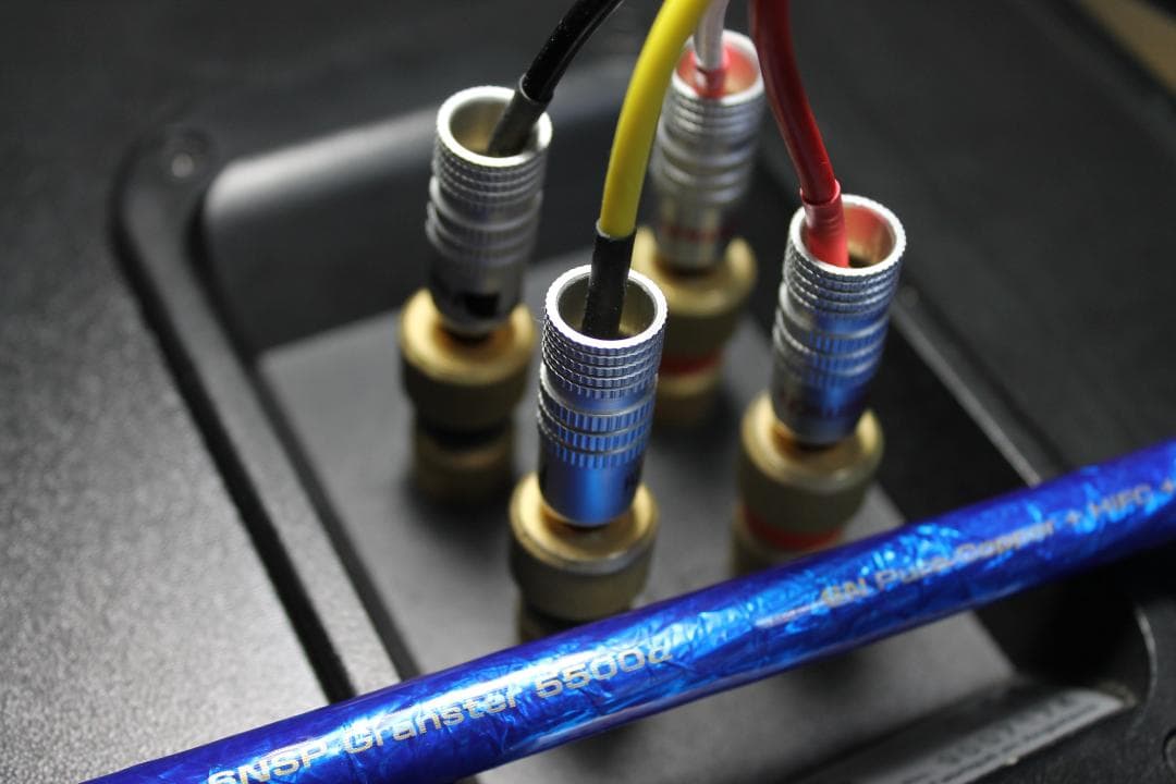 5500αゾノトーンZONOTONEスピーカーケーブル　63cm 2本