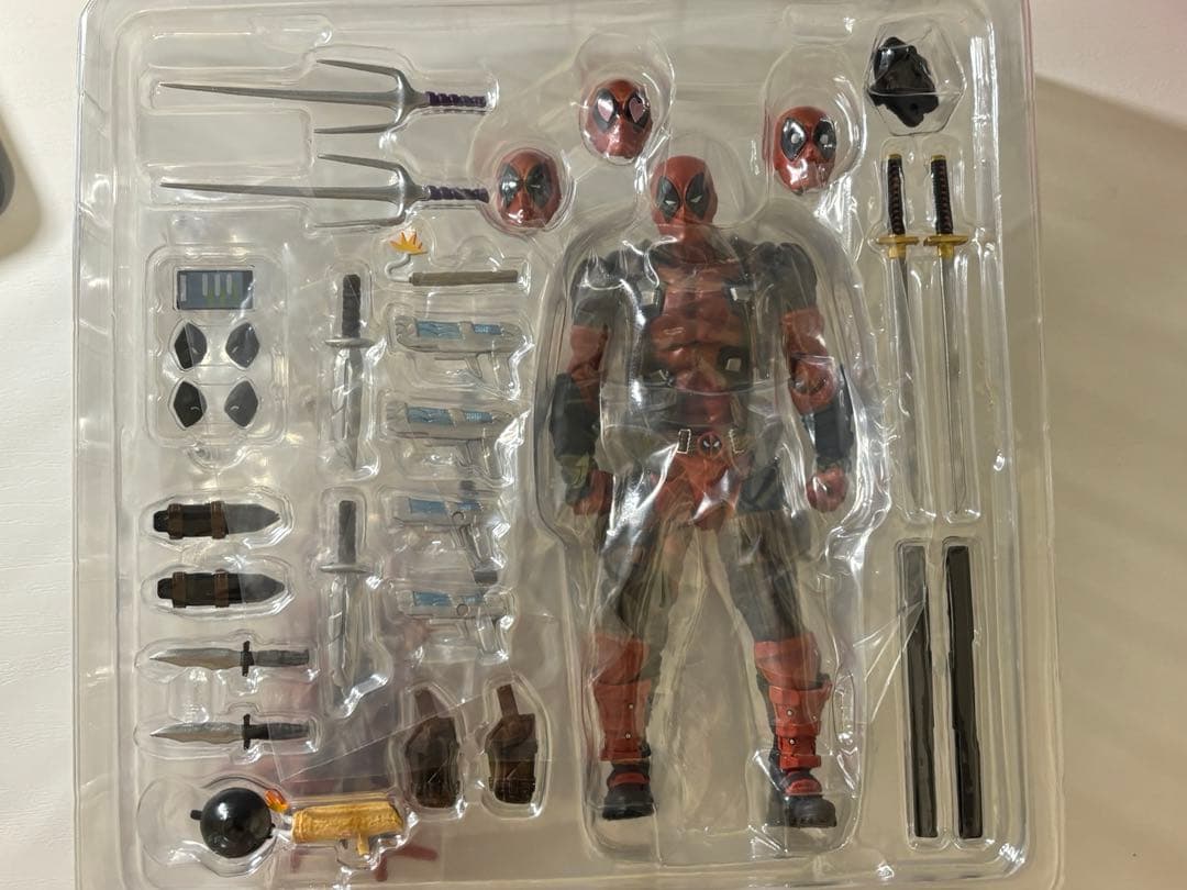 リボルテック アメイジング・ヤマグチ デッドプール Ver.2.5可動フィギュア