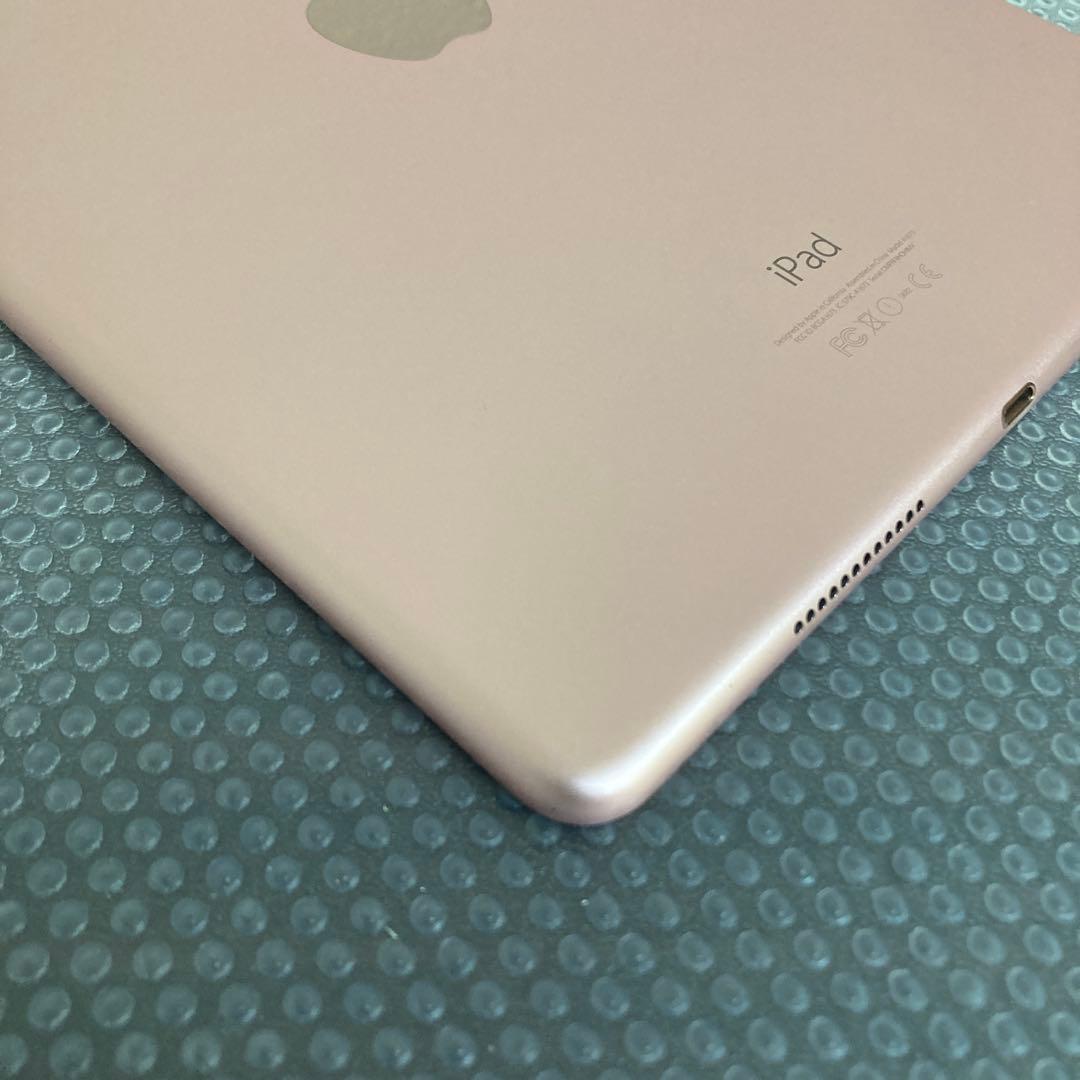 2540 比較的美品☆iPad Pro 128GB 9.7インチ WIFIモデル