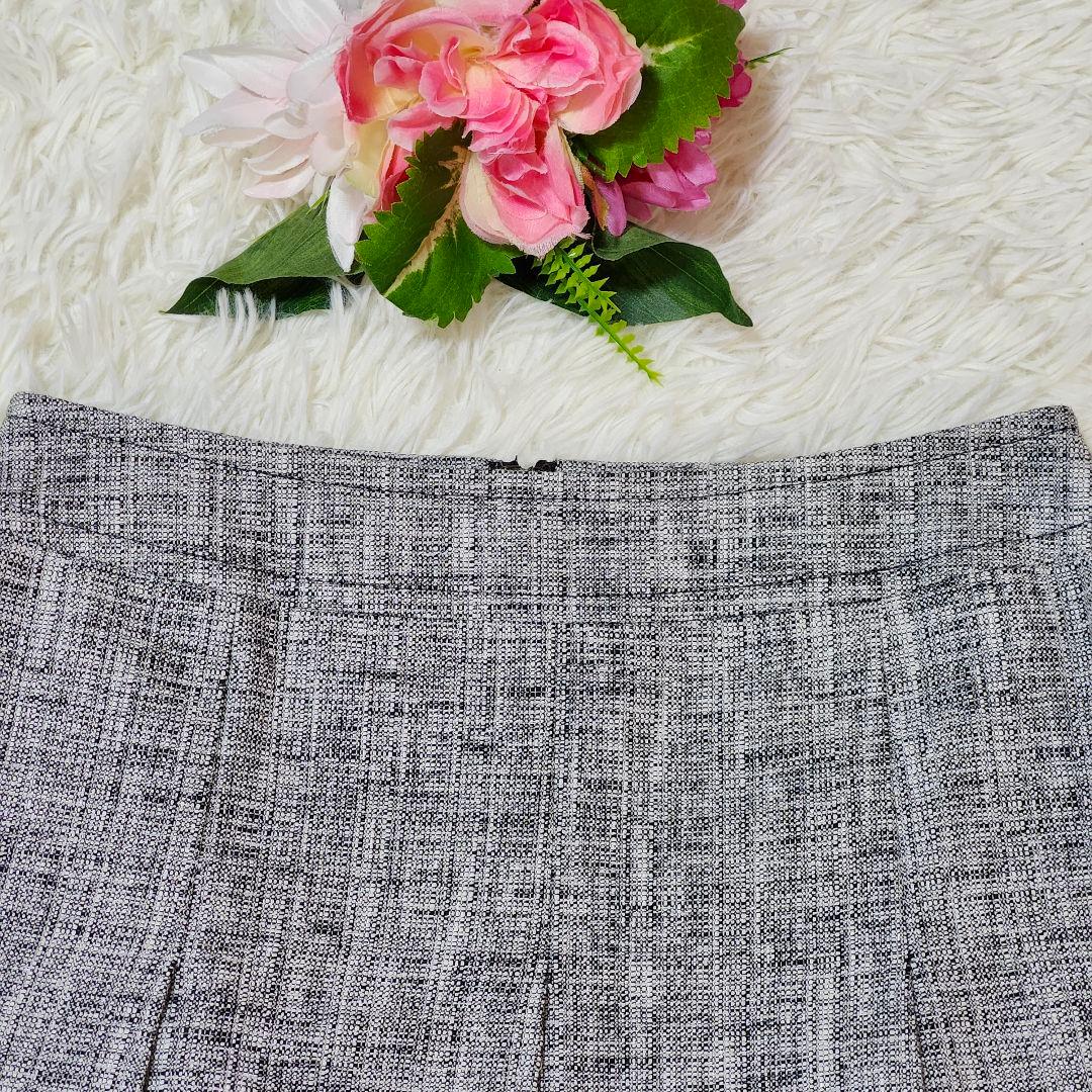 美品☆バーバリーロンドン　スカートスーツ　シルク/リネン混　ラメ　ロゴボタン