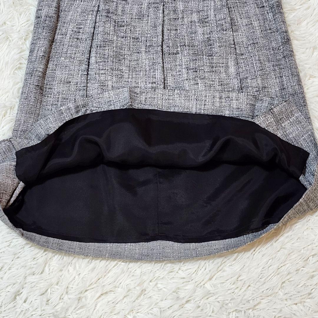 美品☆バーバリーロンドン　スカートスーツ　シルク/リネン混　ラメ　ロゴボタン