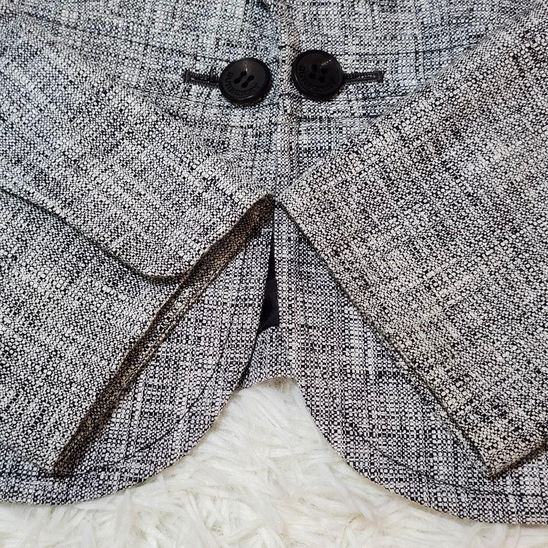 美品☆バーバリーロンドン　スカートスーツ　シルク/リネン混　ラメ　ロゴボタン