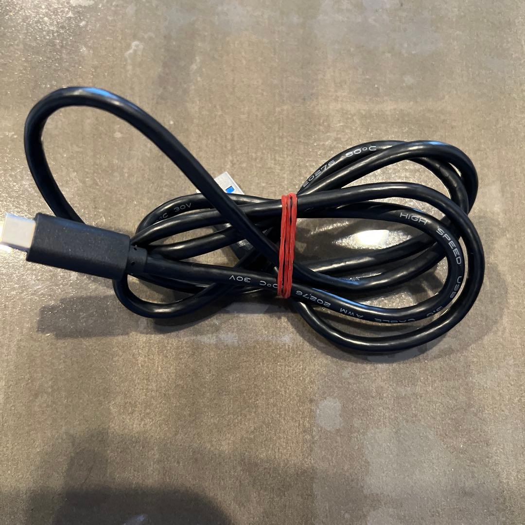 OrCam Read 読書器　視覚補助