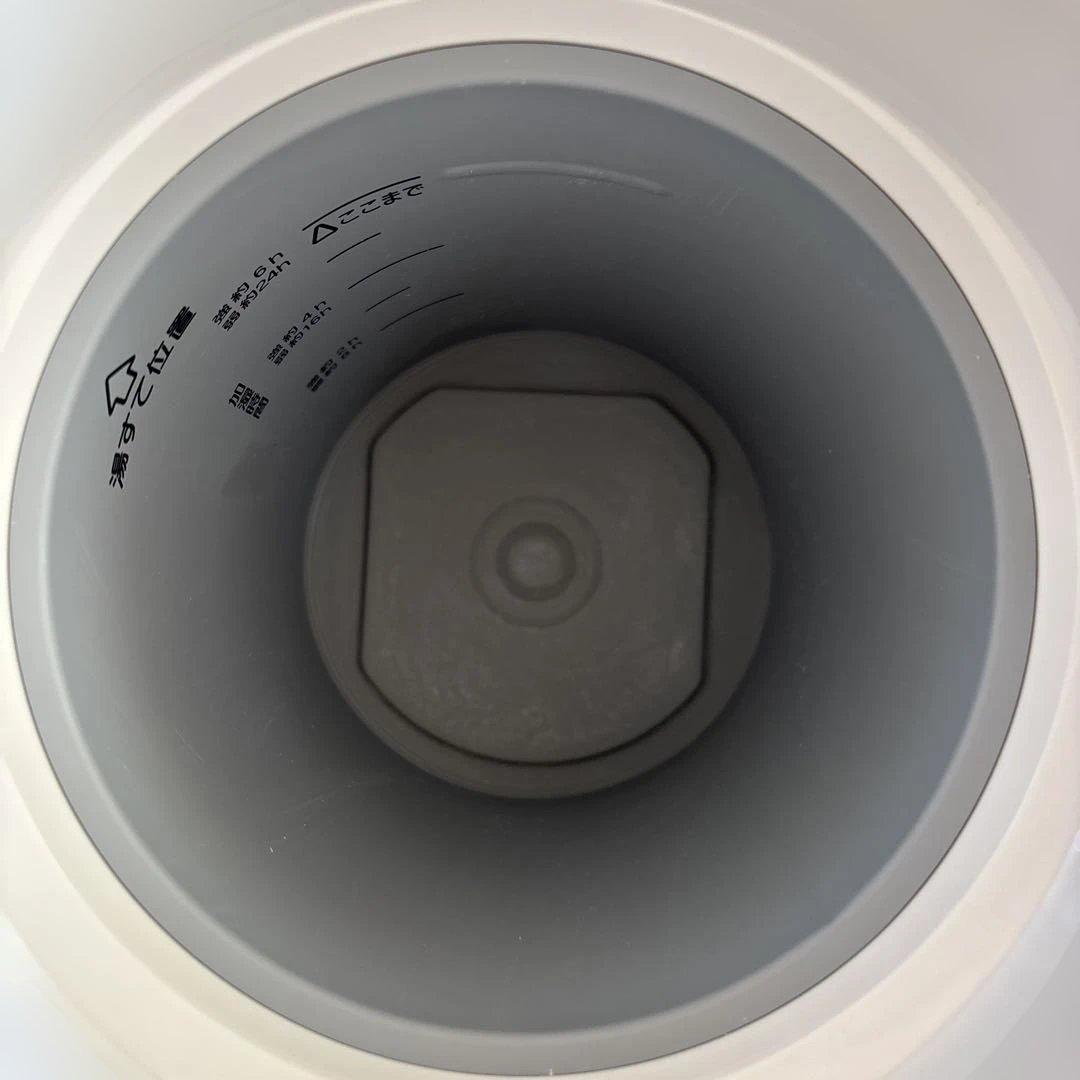 ◆美品◆2024年製 象印 スチーム式加湿器 EE-RT50ピカポット&取説付