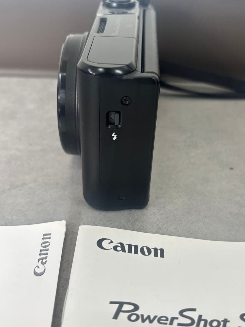 【美品】Canon PowerShot SX740 HS ブラック 40倍ズーム