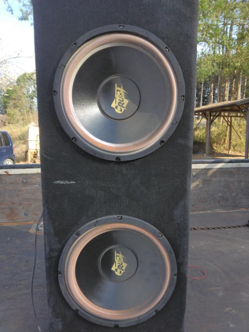 クラッシュスピーカー