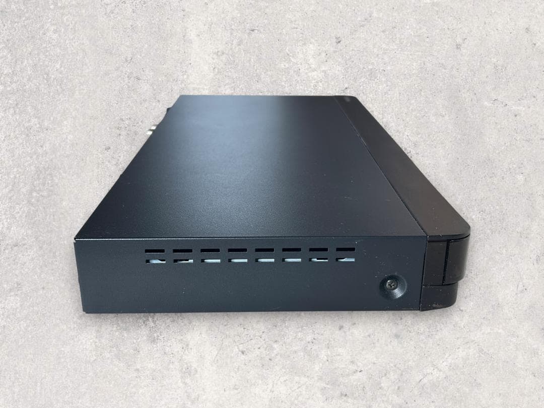 TOSHIBA HDD&ブルーレイディスクレコーダー DBR-W1010