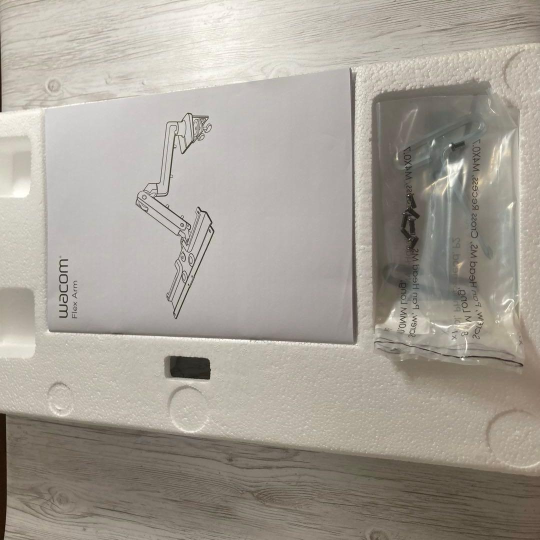 Wacom Flex Arm　(Cintiq Pro24/32専用)