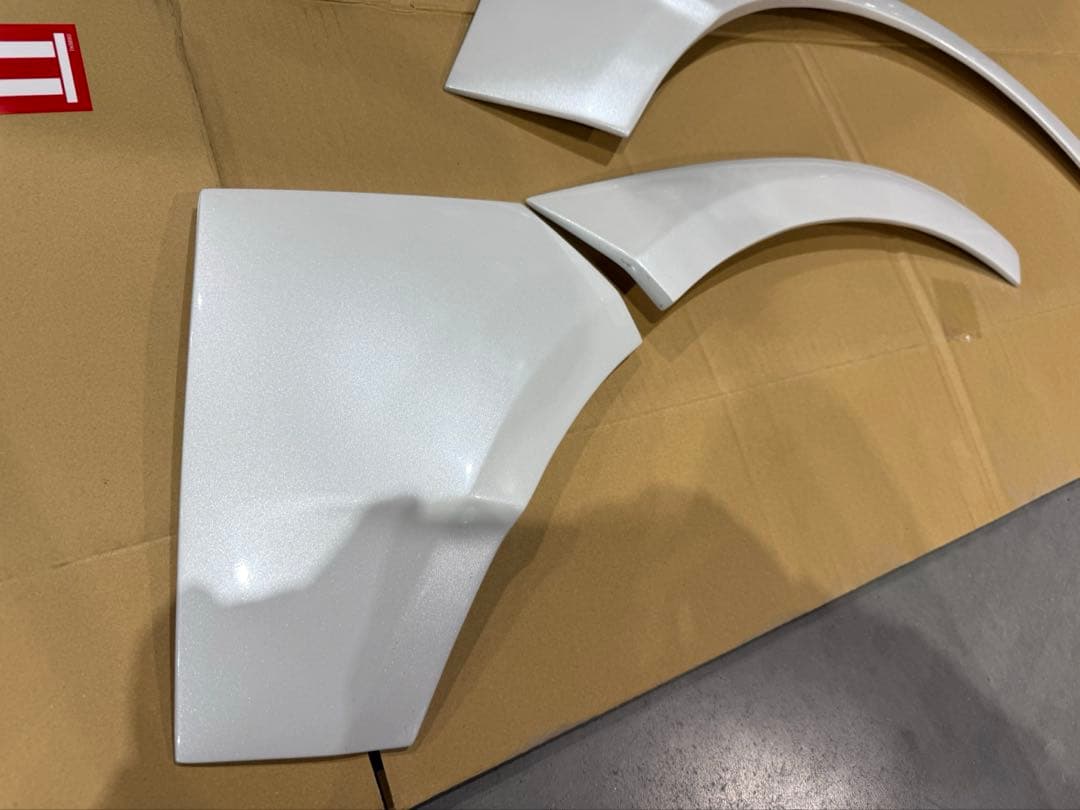 GRヤリス フェンダートリム　前後　VARIS