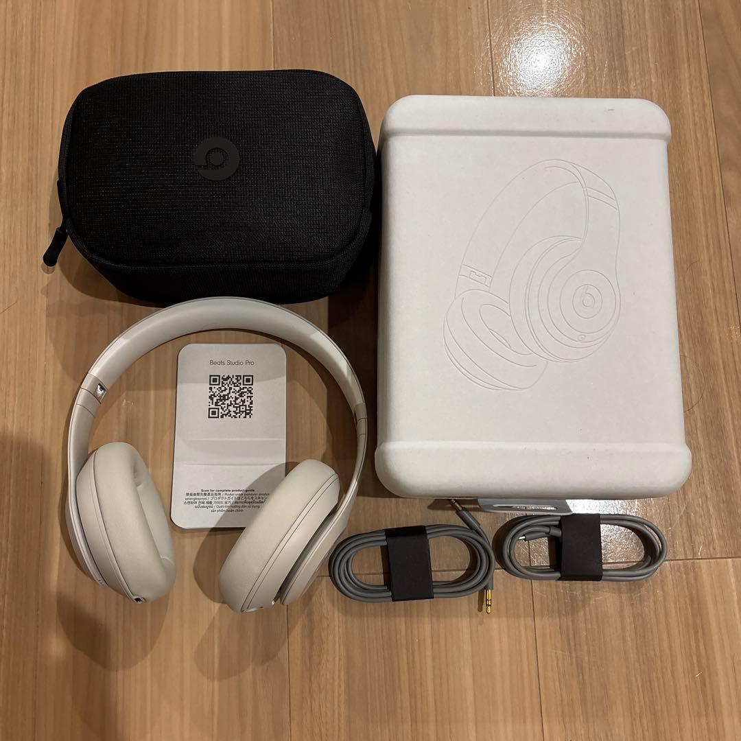 Beats Studio pro ワイヤレスヘッドホン ベージュ