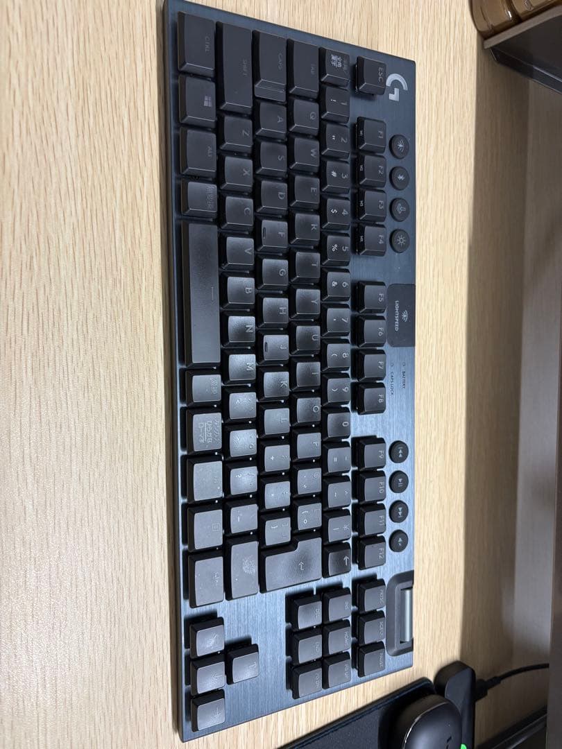 Logitech G913 TKL ワイヤレスキーボード