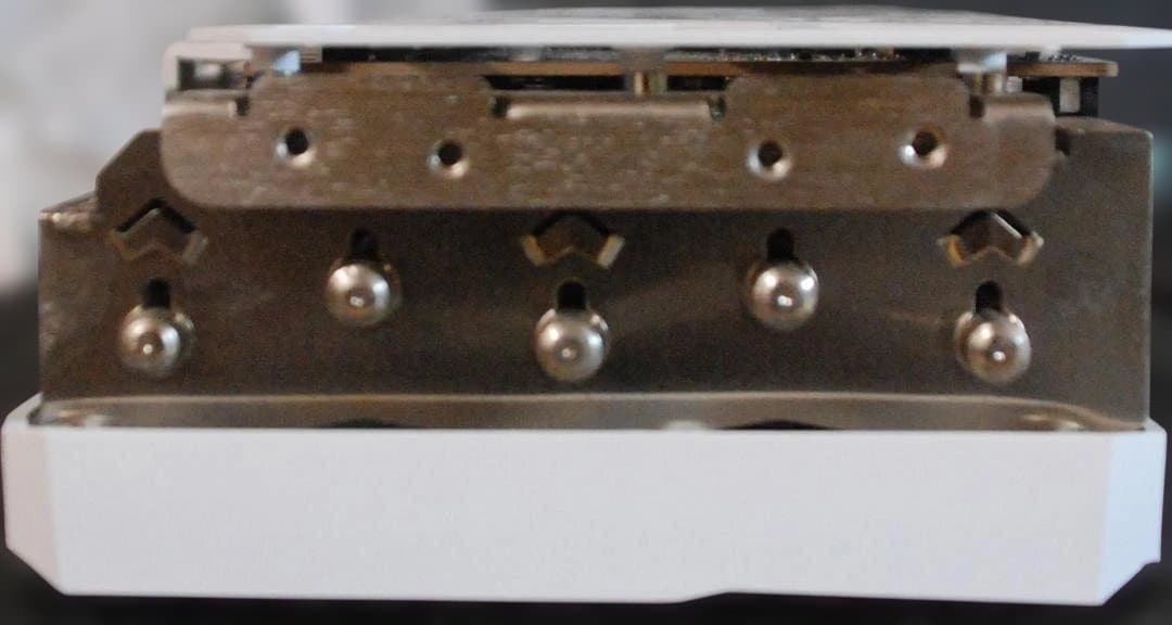 グラフィックボード・グラボ・ビデオカード Radeon RX 7700 XT Steel Legend 12GB OC