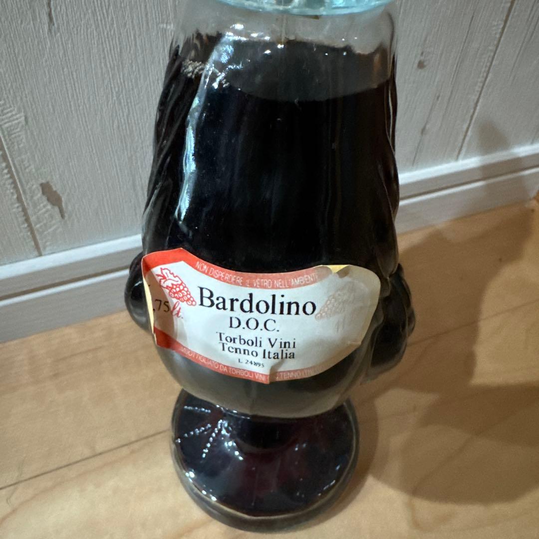 鶏型　果実酒　ワイン