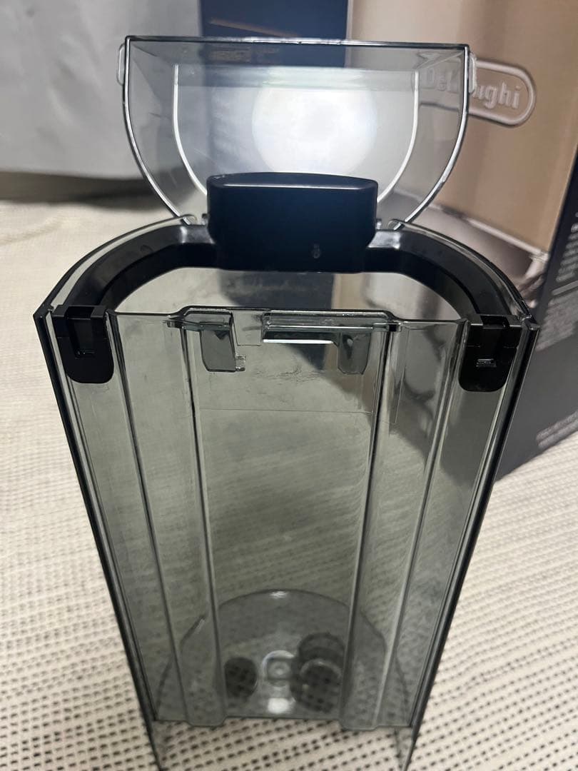 De'Longhiエスプレッソメーカー デディカアルテ