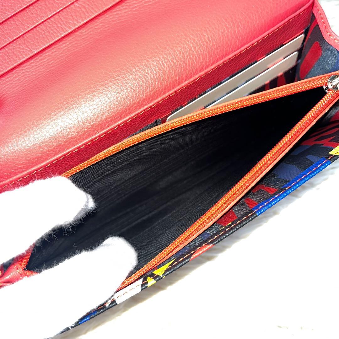 新品✨ヴィヴィアンウエストウッド　長財布　LOGOMANIA RED 32738