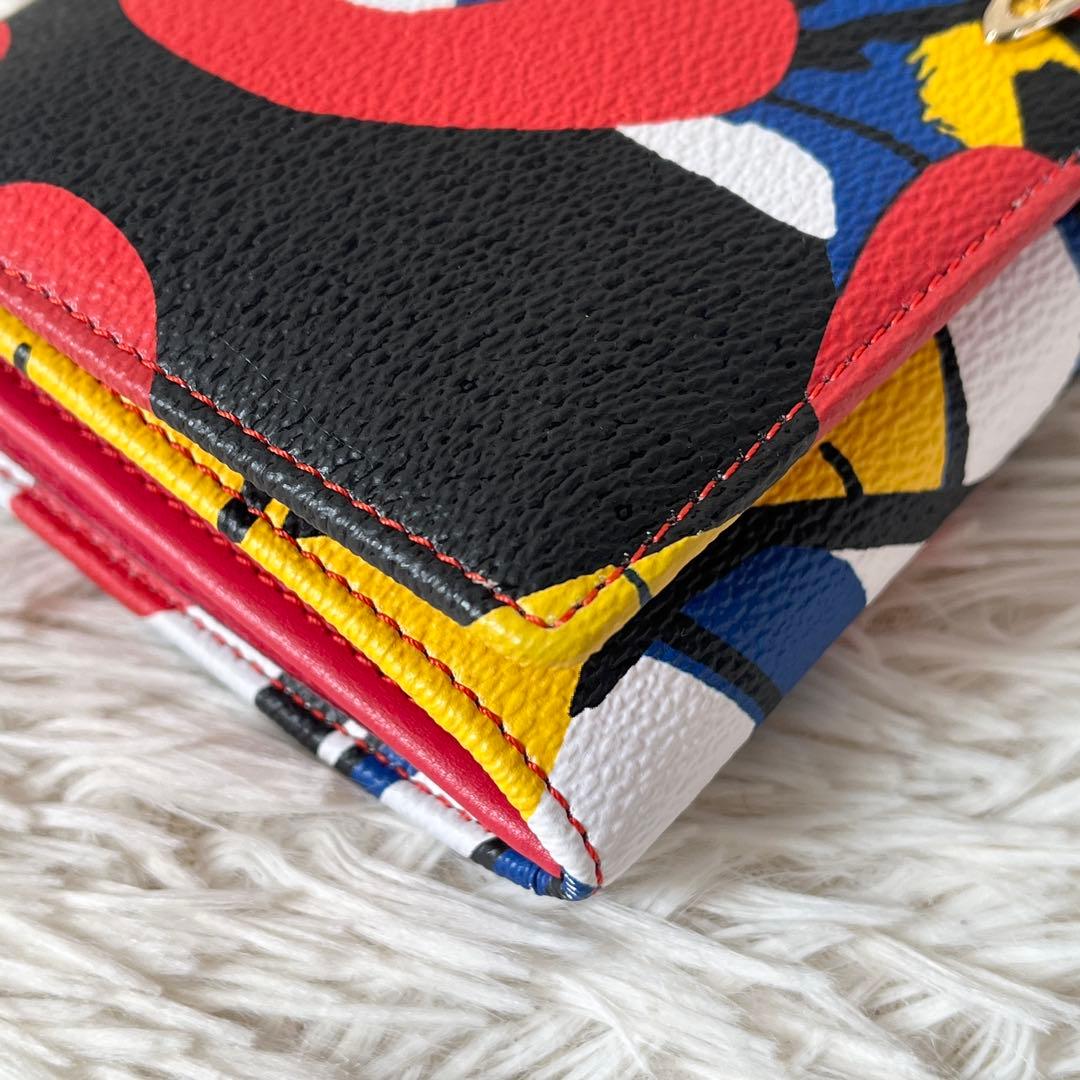 新品✨ヴィヴィアンウエストウッド　長財布　LOGOMANIA RED 32738