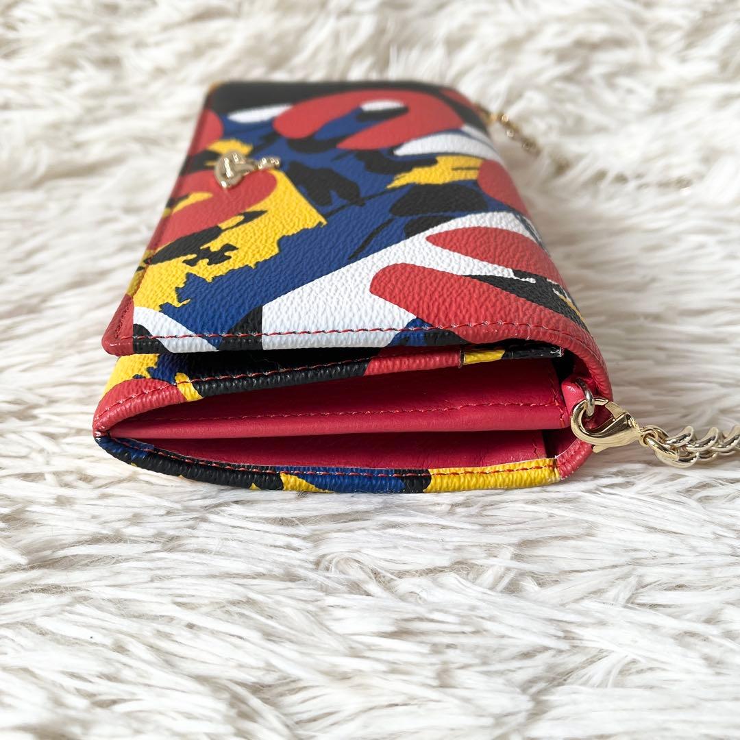 新品✨ヴィヴィアンウエストウッド　長財布　LOGOMANIA RED 32738