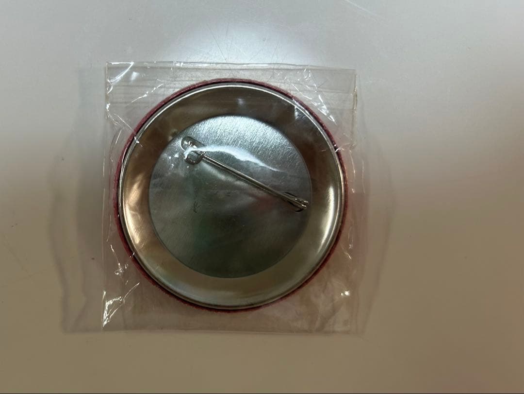 ラブライブ　絢瀬絵里　缶バッジ