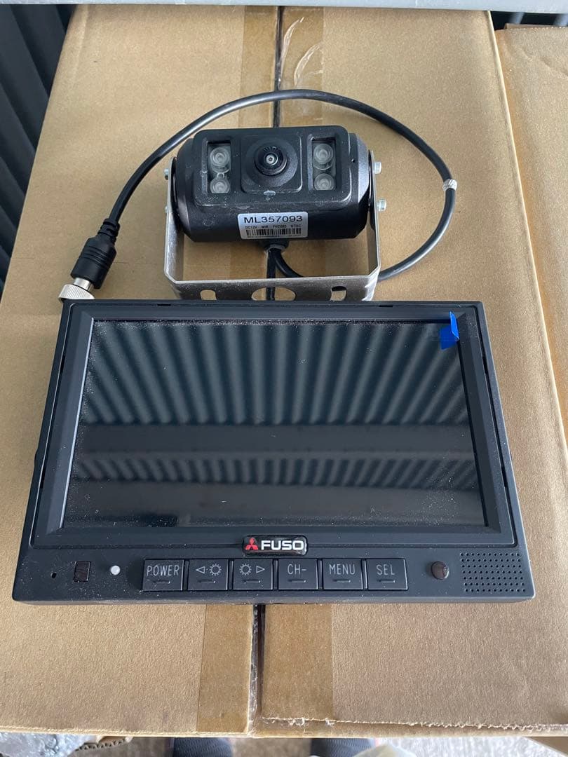 【新車取外し品】　三菱ふそう純正バックカメラ　モニター