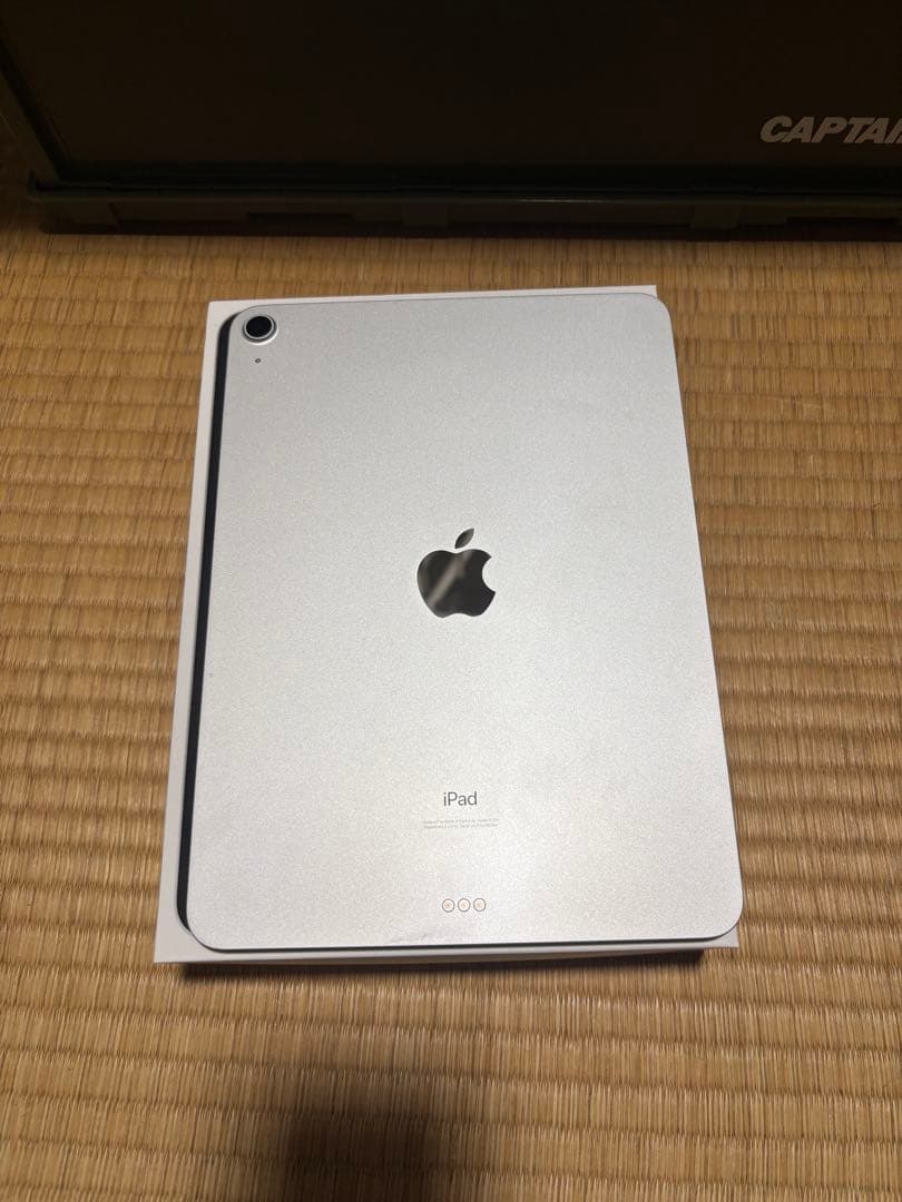 Apple iPad Air 第4世代 256GB 10.9インチ Wi-Fi