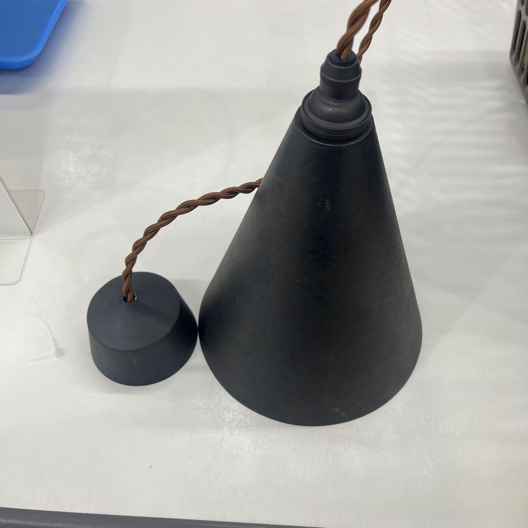 FUTAGAMI ペンダントランプ 円錐 長 黒ムラ 削り出し 真鍮 鋳肌