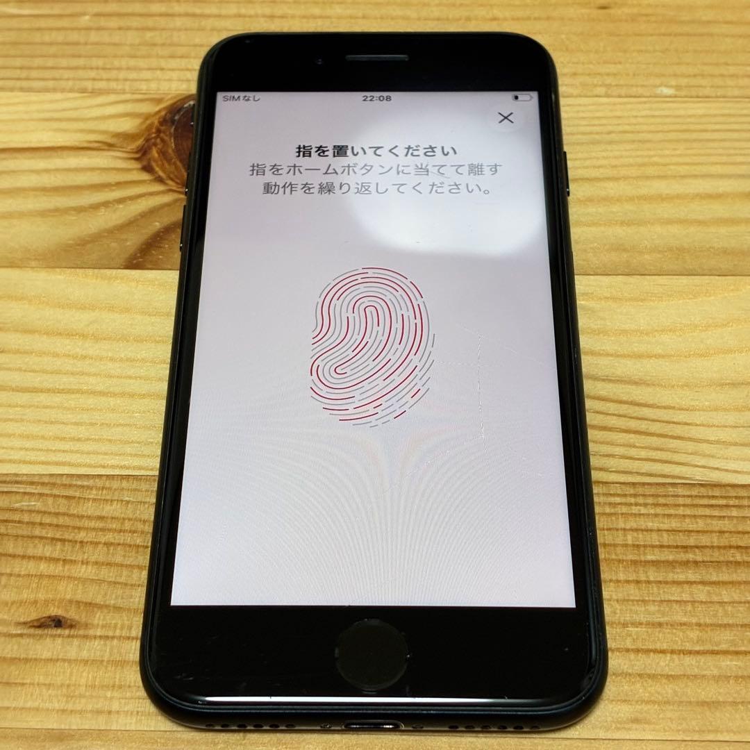バッテリー新品　iPhoneSE第3世代64GB SIMフリー yy17700e