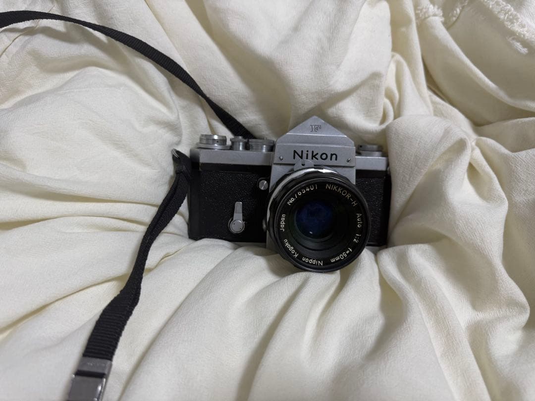 Nikon F フィルムカメラ 57mmレンズ付き