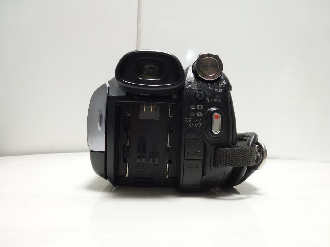 希少　大人気　動作品　HDに保存　ソニーデジタルビデオカメラ　 HDR-SR7
