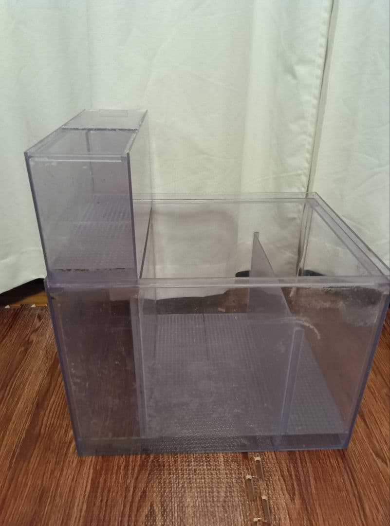 濾過槽　縦30cm横45cm高さ30cm（ウールボックスの高さ15cm）