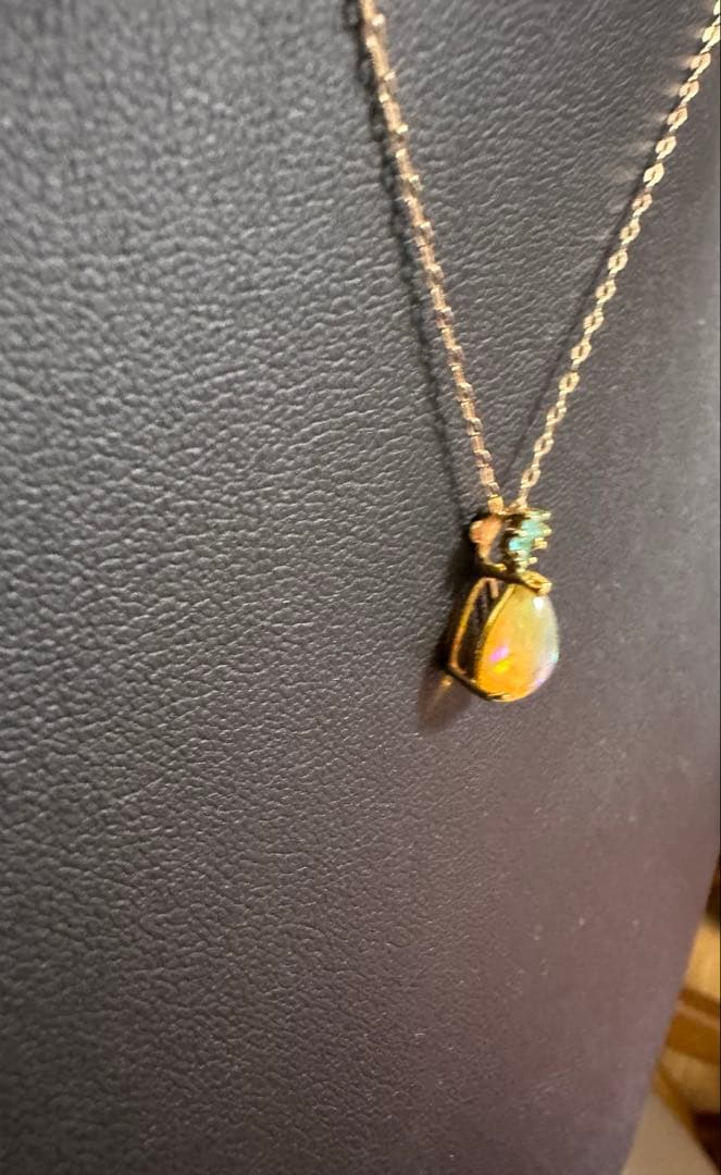 GSTVk18オパール&パライバトルマリンペンダントトップ新品未使用