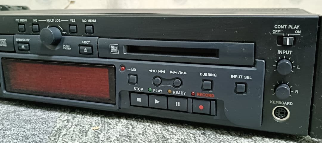 業務用CD&MDデッキ TASCAM MD-CD1MKⅢ