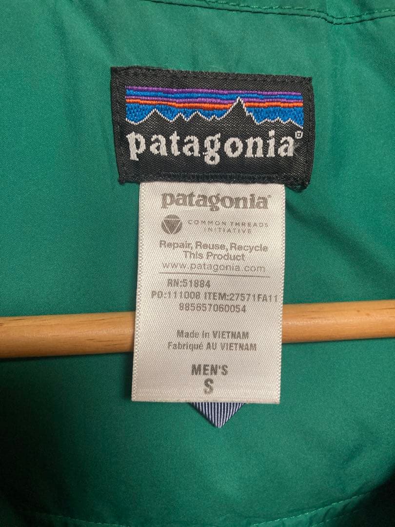 patagonia ダウンベスト S スリングショット