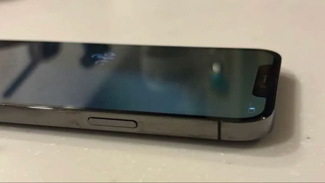 Apple iPhone 12 Pro グラファイト　256GB