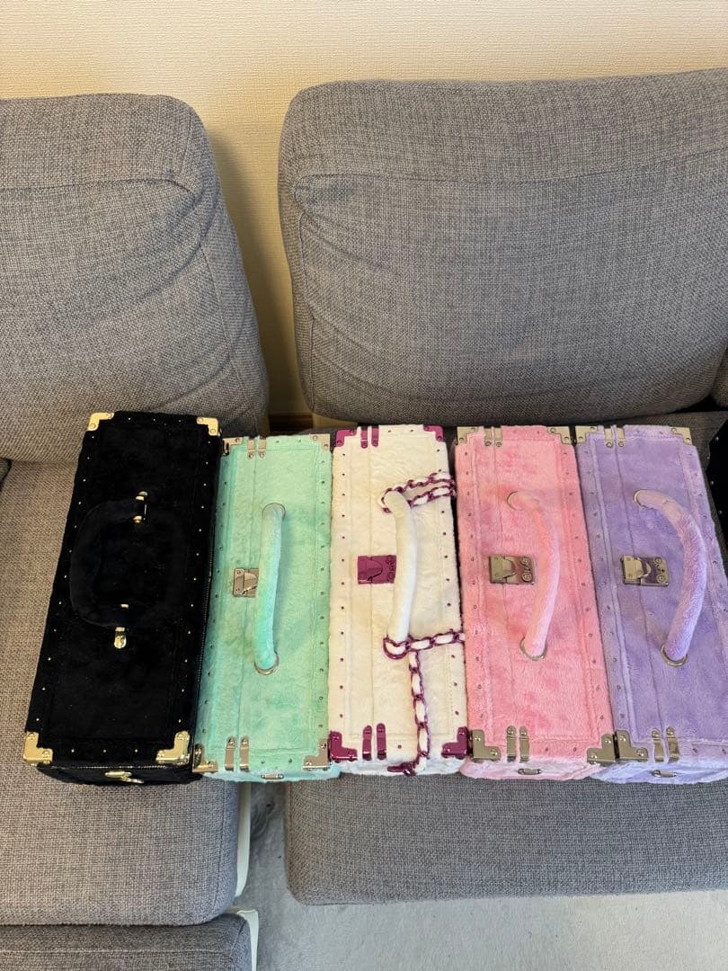 [なぎさ]エンジェルシャンパン 【空箱】全9箱(ファー5箱レザー4箱)